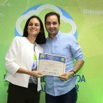 Expresso Santa Cruz recebendo o certificado de Empresa 100%