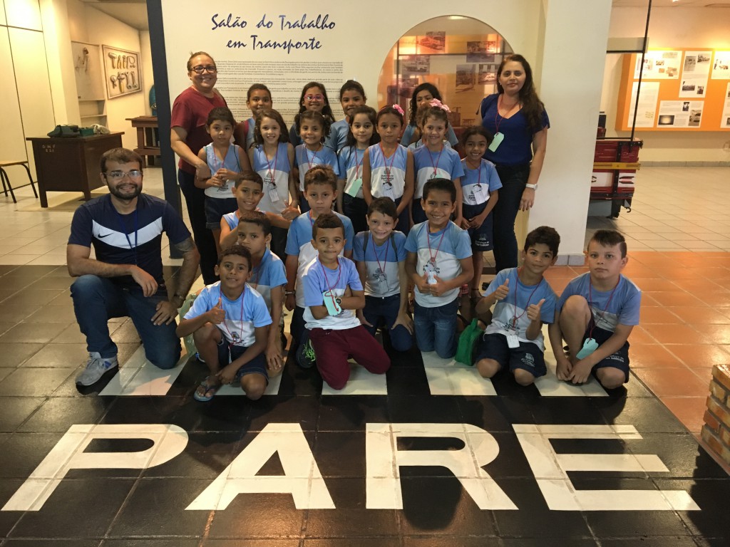 Turmas do 2º e 3º ano da Escola Imaculada Conceição participam do Programa “Pela Janela do Ônibus”